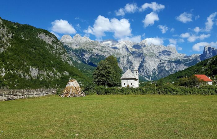 Active Travel Experiences